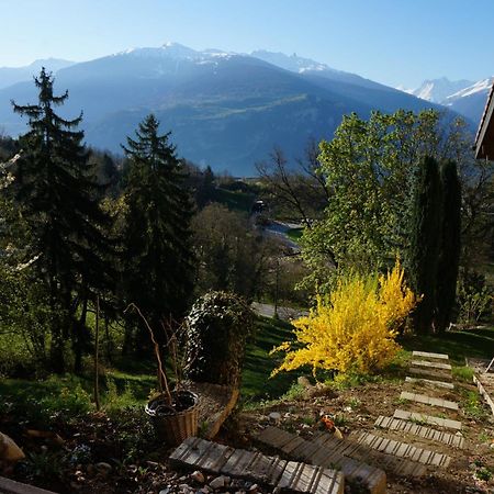 Bnb Valais - By La Sittelle Grimisuat Buitenkant foto