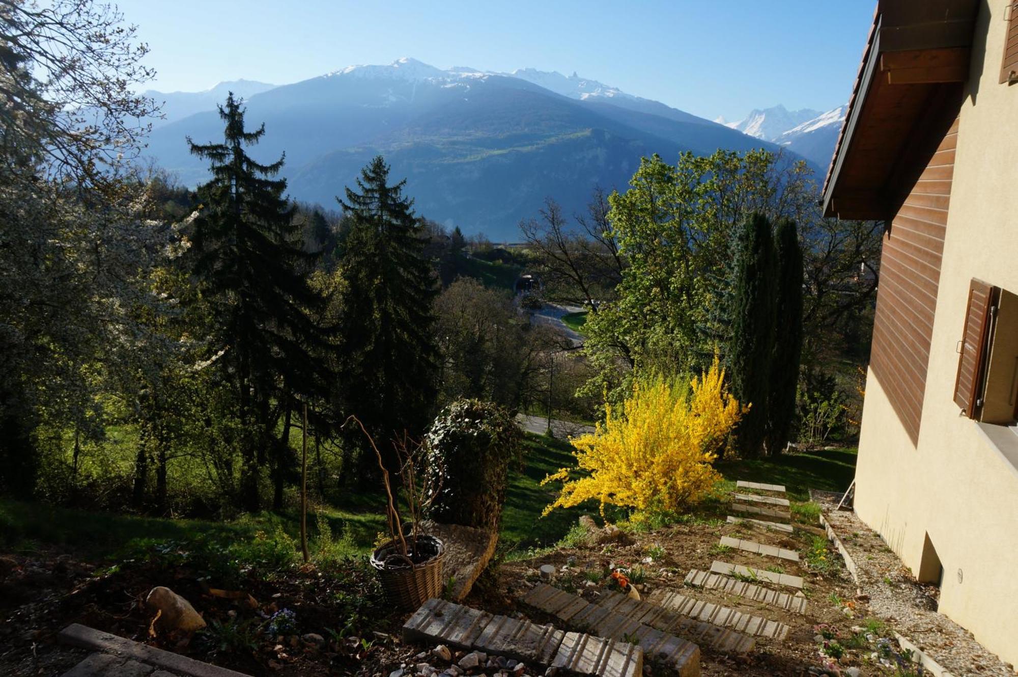 Bnb Valais - By La Sittelle Grimisuat Buitenkant foto