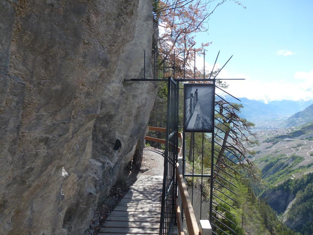 Bnb Valais - By La Sittelle Grimisuat Buitenkant foto
