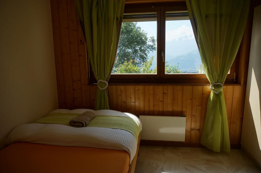 Bnb Valais - By La Sittelle Grimisuat Buitenkant foto